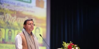 विद्यालयों में भगवद गीता पाठ अनिवार्य, मुख्यमंत्री धामी का निर्णय पुष्कर सिंह धामी (Pushkar Singh Dhami)